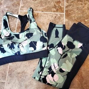 Lularoe Rise Activewear set Green / Black floral S